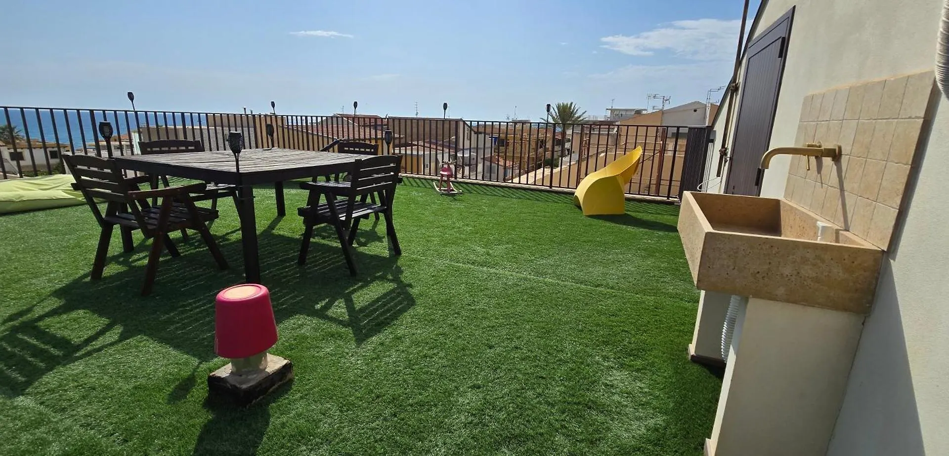 Apartmán Santa Barbara House Marina di Ragusa 0*,